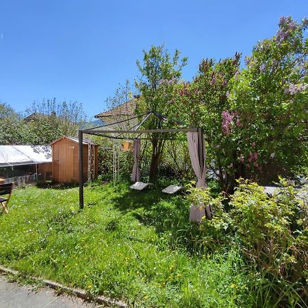 La Parenthese Bed & Breakfast Reconvilier Bagian luar foto